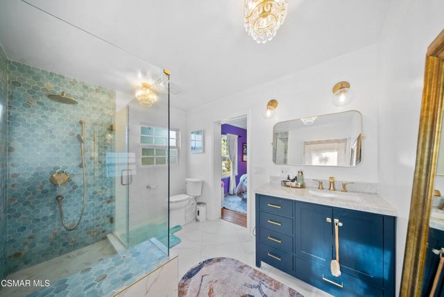 20428 Roscoe Boulevard, Winnetka, CA 91306