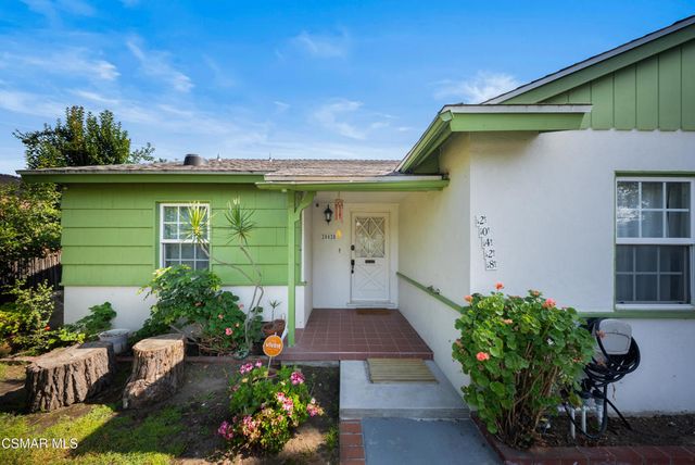 20428 Roscoe Boulevard, Winnetka, CA 91306