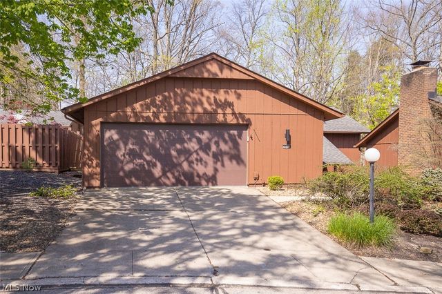 18175 Trailside Place, Strongsville, OH 44136