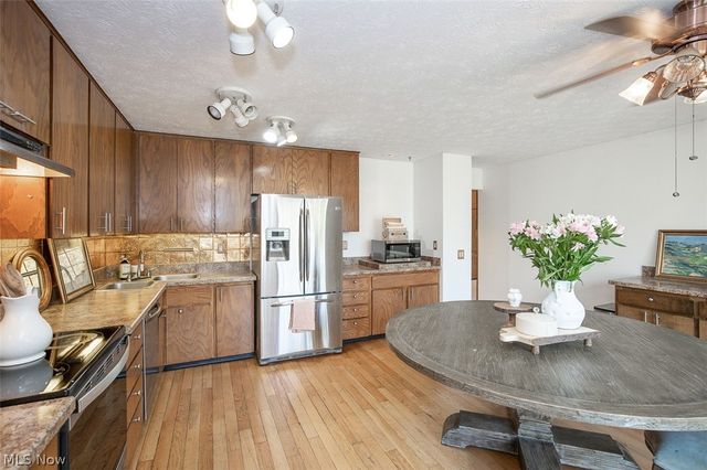 18175 Trailside Place, Strongsville, OH 44136
