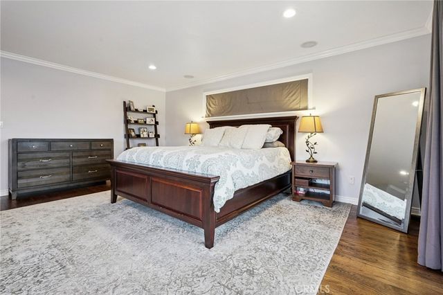 10585 Esther Avenue, Los Angeles, CA 90064