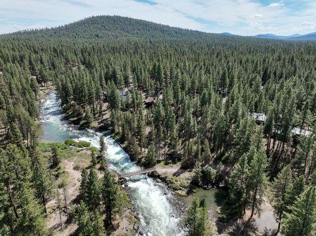 14225 Whitewater Lane, La Pine, OR 97739