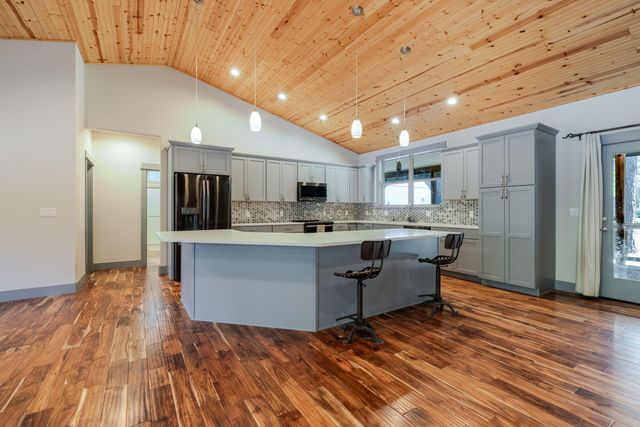 14225 Whitewater Lane, La Pine, OR 97739