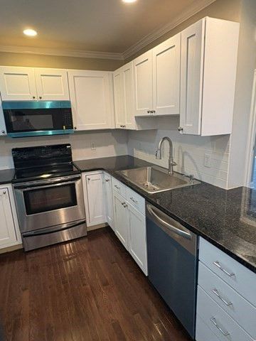 10 Crowninshield Street 306, Peabody, MA 01960