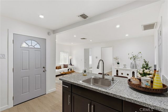 3724 Folsom St, Los Angeles, CA 90063