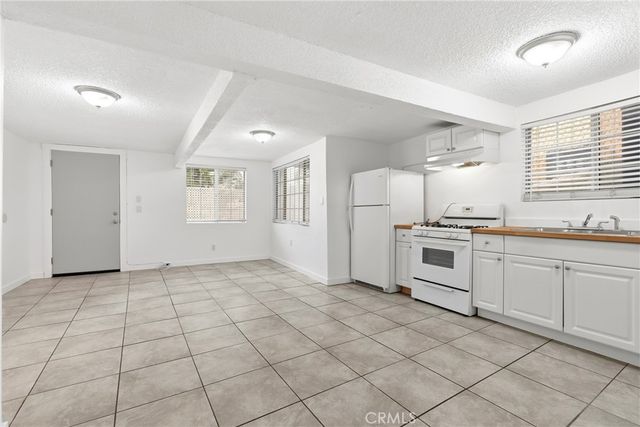 3724 Folsom St, Los Angeles, CA 90063