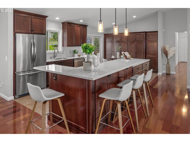 3050 Sw 113TH Ave, Beaverton, OR 97005