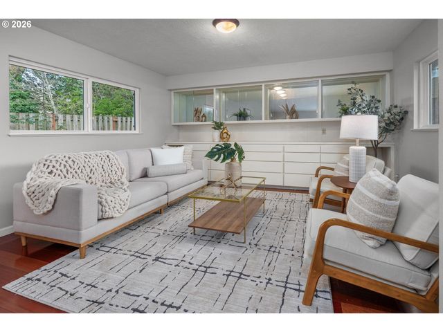 3050 Sw 113TH Ave, Beaverton, OR 97005