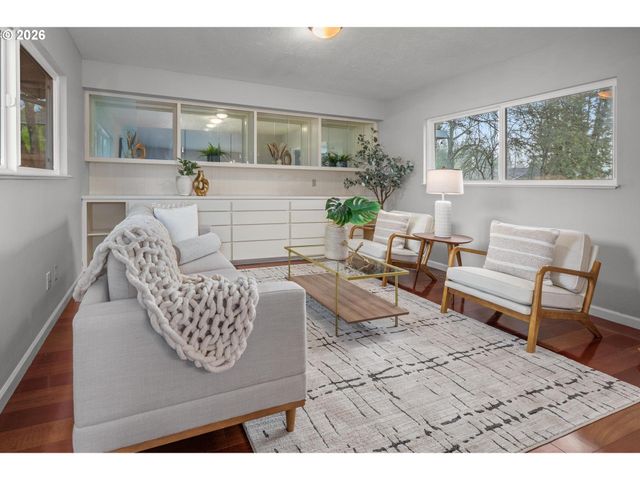 3050 Sw 113TH Ave, Beaverton, OR 97005