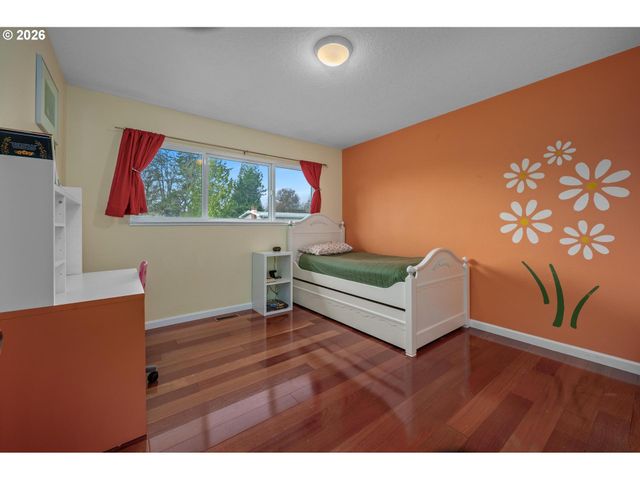 3050 Sw 113TH Ave, Beaverton, OR 97005