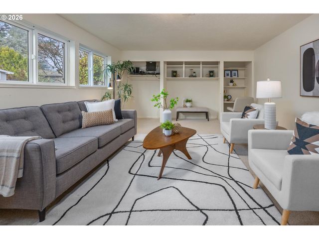 3050 Sw 113TH Ave, Beaverton, OR 97005