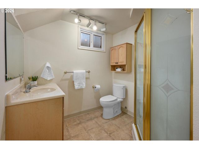 3050 Sw 113TH Ave, Beaverton, OR 97005