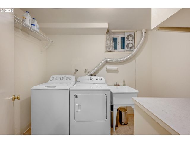 3050 Sw 113TH Ave, Beaverton, OR 97005