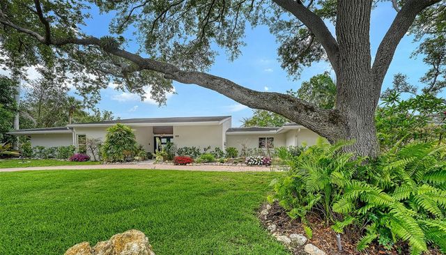 1428 PINE BAY DRIVE, Sarasota, FL 34231