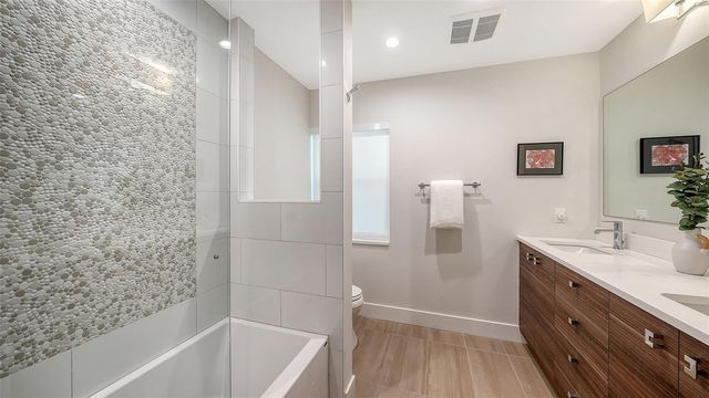 1428 PINE BAY DRIVE, Sarasota, FL 34231