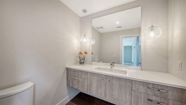 1428 PINE BAY DRIVE, Sarasota, FL 34231