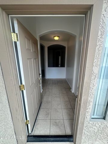 44 S GREENFIELD Road 9, Mesa, AZ 85206