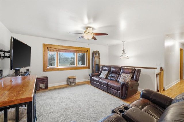 795 S Main STREET, Saukville, WI 53080