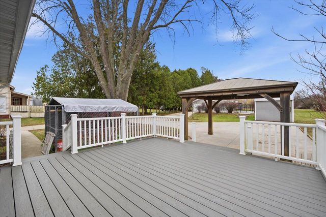 795 S Main STREET, Saukville, WI 53080