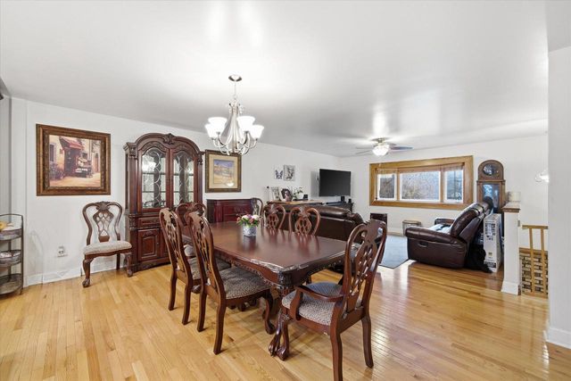 795 S Main STREET, Saukville, WI 53080