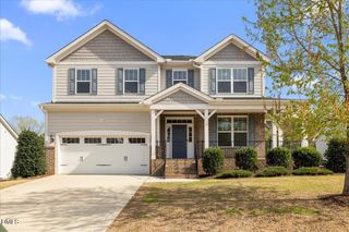 128 Heathgreen Drive, Clayton, NC 27527