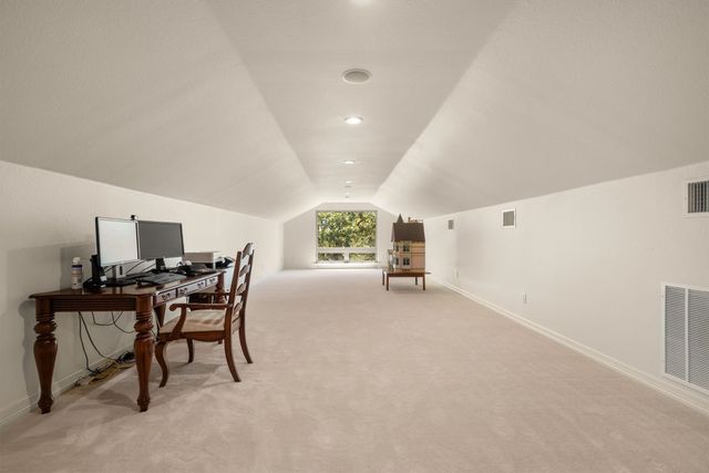 1011 Thornridge Court, Argyle, TX 76226