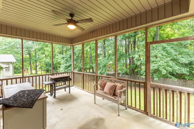 4305 Natchez Drive SE, Huntsville, AL 35801