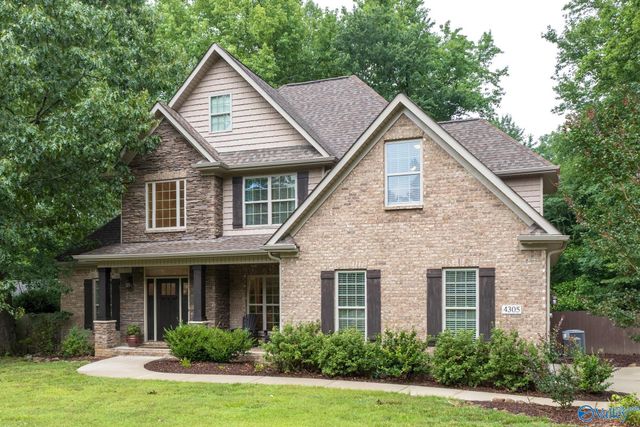 4305 Natchez Drive SE, Huntsville, AL 35801