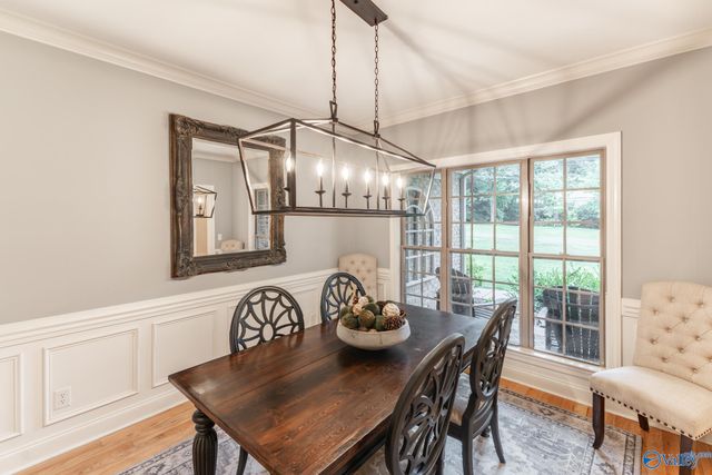 4305 Natchez Drive SE, Huntsville, AL 35801
