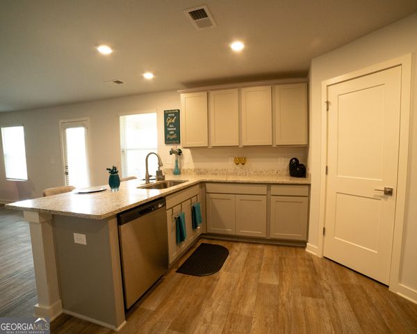 1193 Bluecoat Circle, Hampton, GA 30228