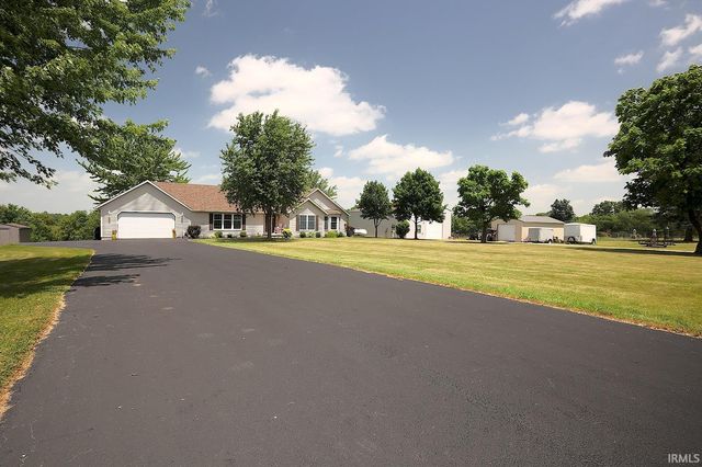 2712 E 400 N, Huntington, IN 46750