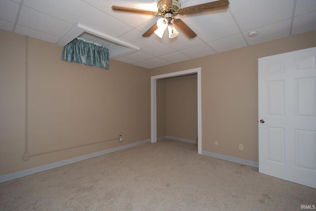 2712 E 400 N, Huntington, IN 46750