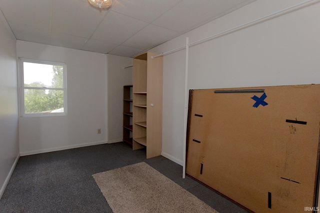 2712 E 400 N, Huntington, IN 46750