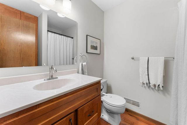 7730 Countryside Drive, Bloomington, MN 55438