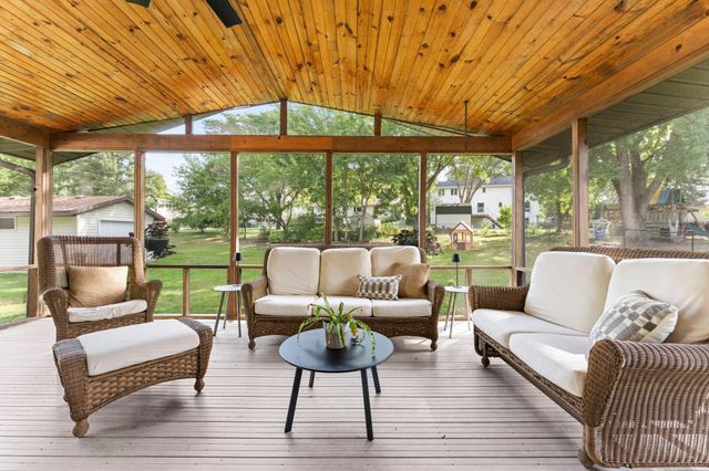 7730 Countryside Drive, Bloomington, MN 55438