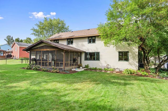 7730 Countryside Drive, Bloomington, MN 55438