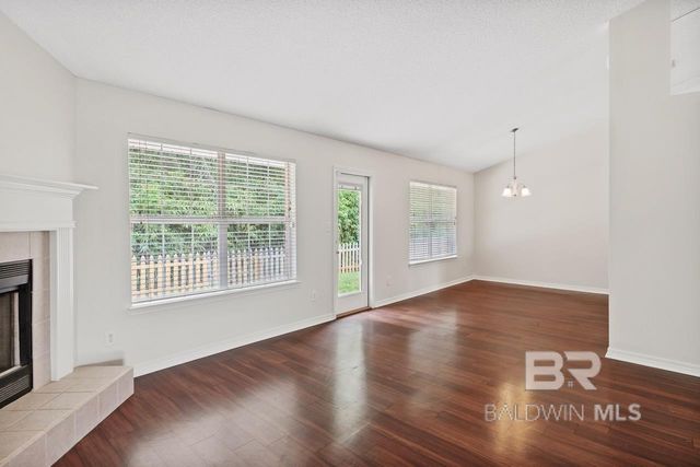 157 Pemberton Loop, Fairhope, AL 36532