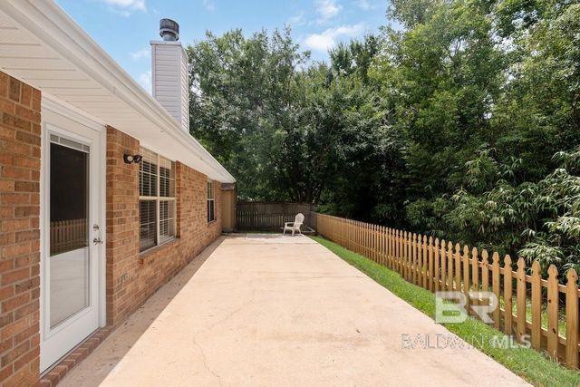 157 Pemberton Loop, Fairhope, AL 36532