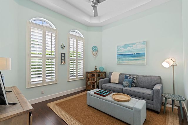 357 Vizcaya Drive, Palm Beach Gardens, FL 33418