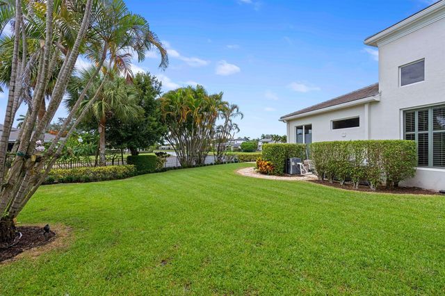357 Vizcaya Drive, Palm Beach Gardens, FL 33418