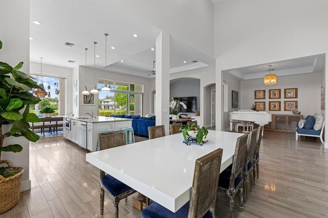 357 Vizcaya Drive, Palm Beach Gardens, FL 33418