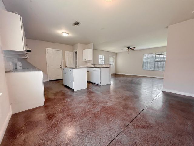 1218 Goodnight Trail, Houston, TX 77060