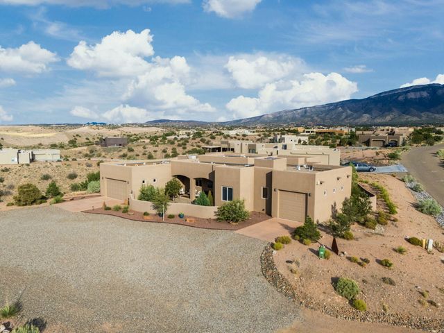 22 Mimbres Court, Placitas, NM 87043