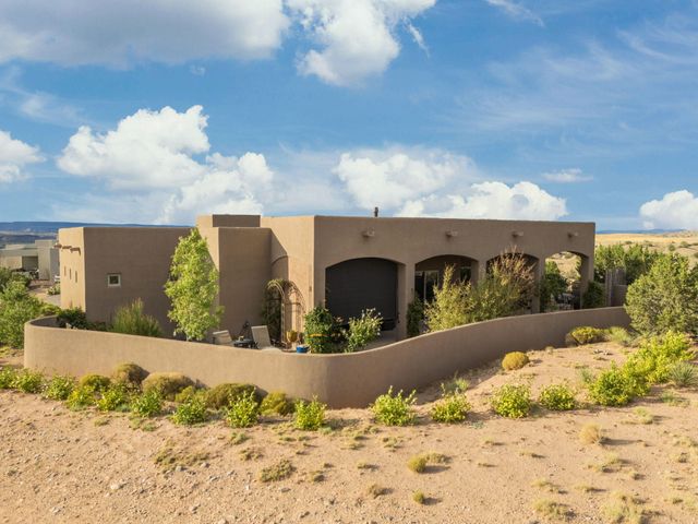 22 Mimbres Court, Placitas, NM 87043
