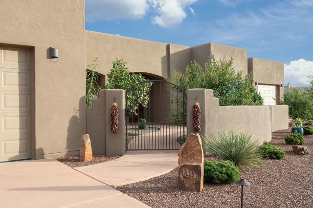 22 Mimbres Court, Placitas, NM 87043