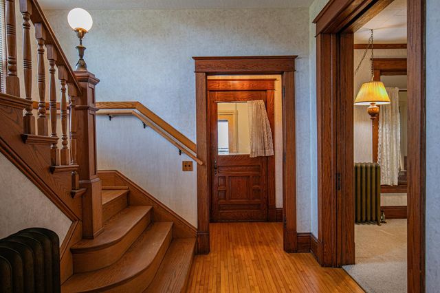 301 E Depue Avenue, Olivia, MN 56277