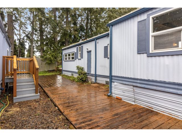 205 S 54TH St 76, Springfield, OR 97478