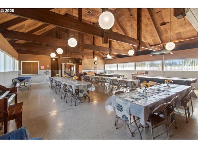 205 S 54TH St 76, Springfield, OR 97478