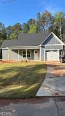 201 Oak Ave, Pine Mountain, GA 31822