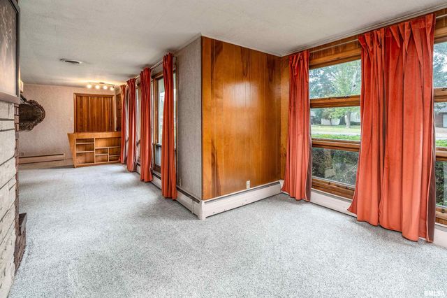 170 MELODY Lane, Murphysboro, IL 62966